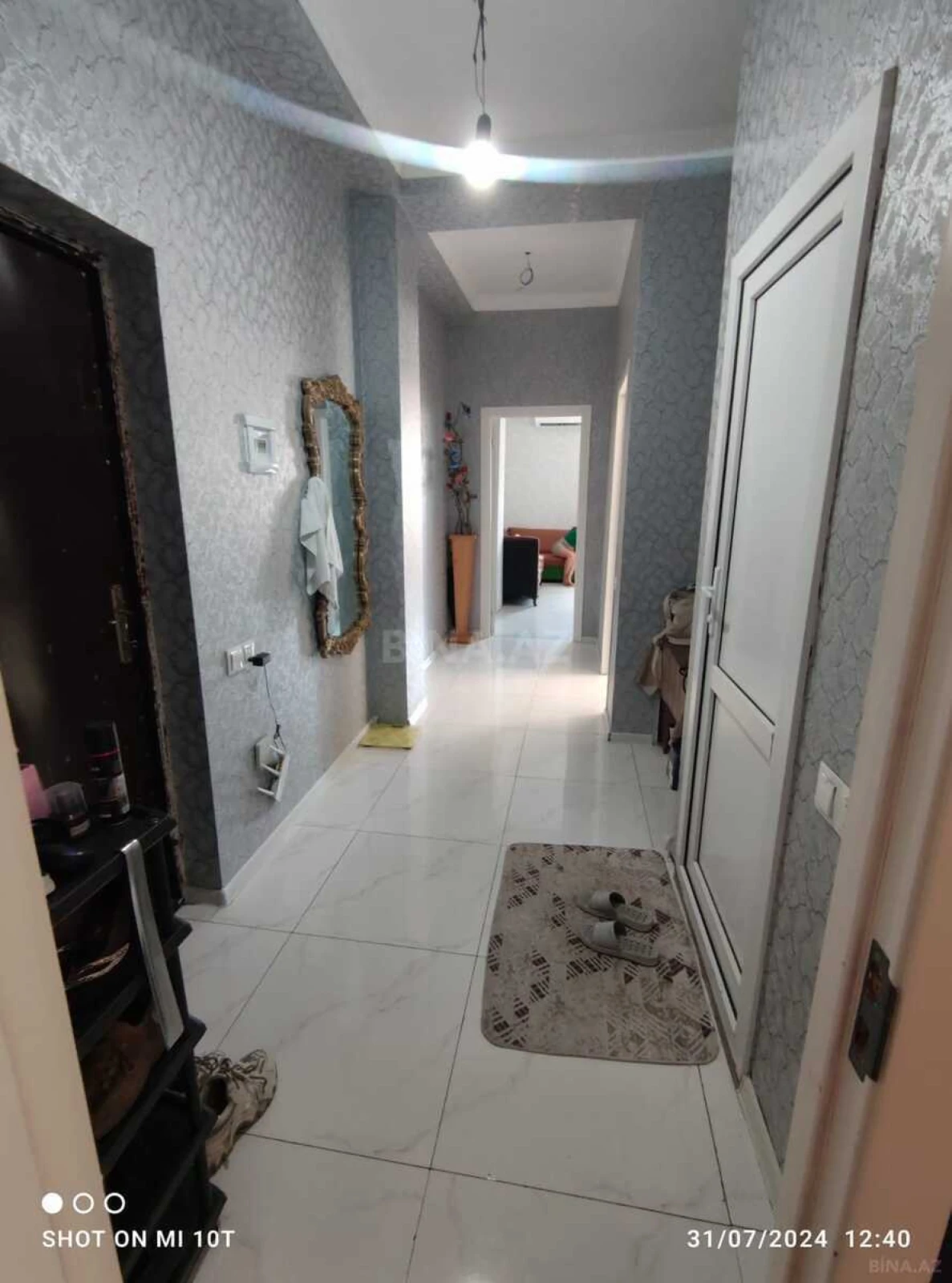 Kirayə verilir 2 otaqlı mənzil 60 m²