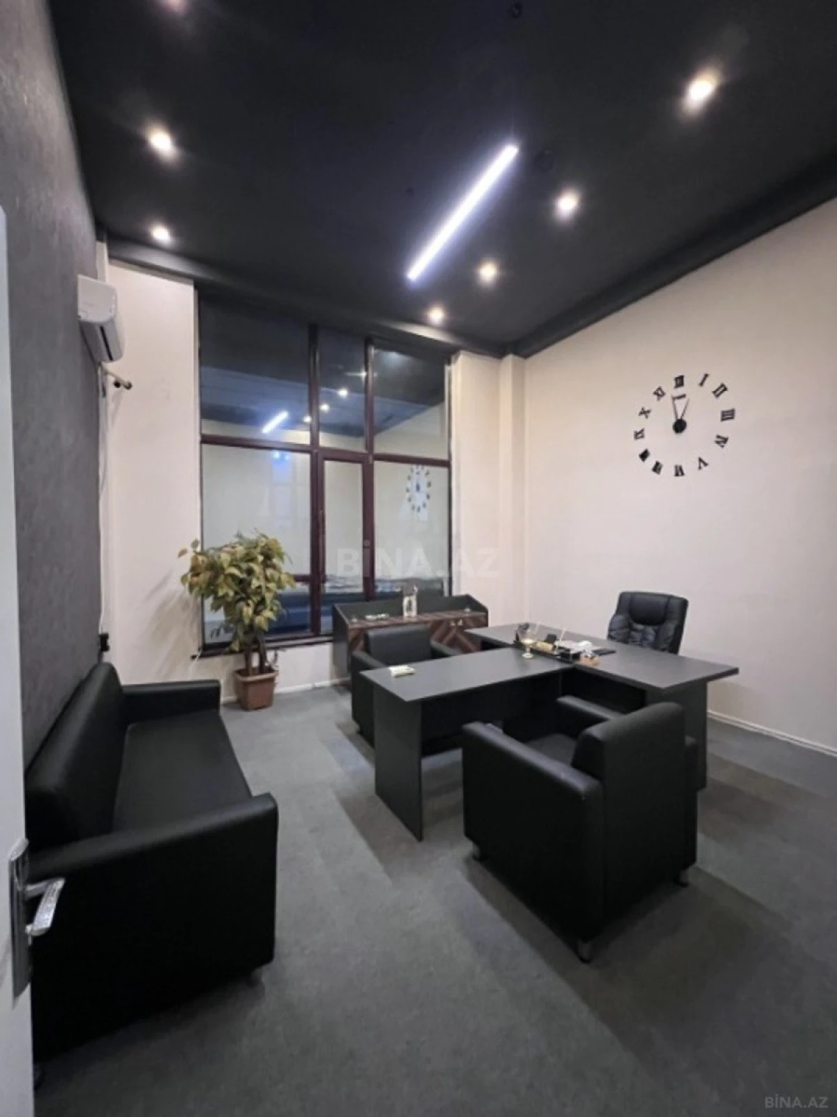 Kirayə verilir 3 otaqlı ofis 80 m²