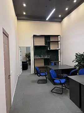 Kirayə verilir 3 otaqlı ofis 80 m²