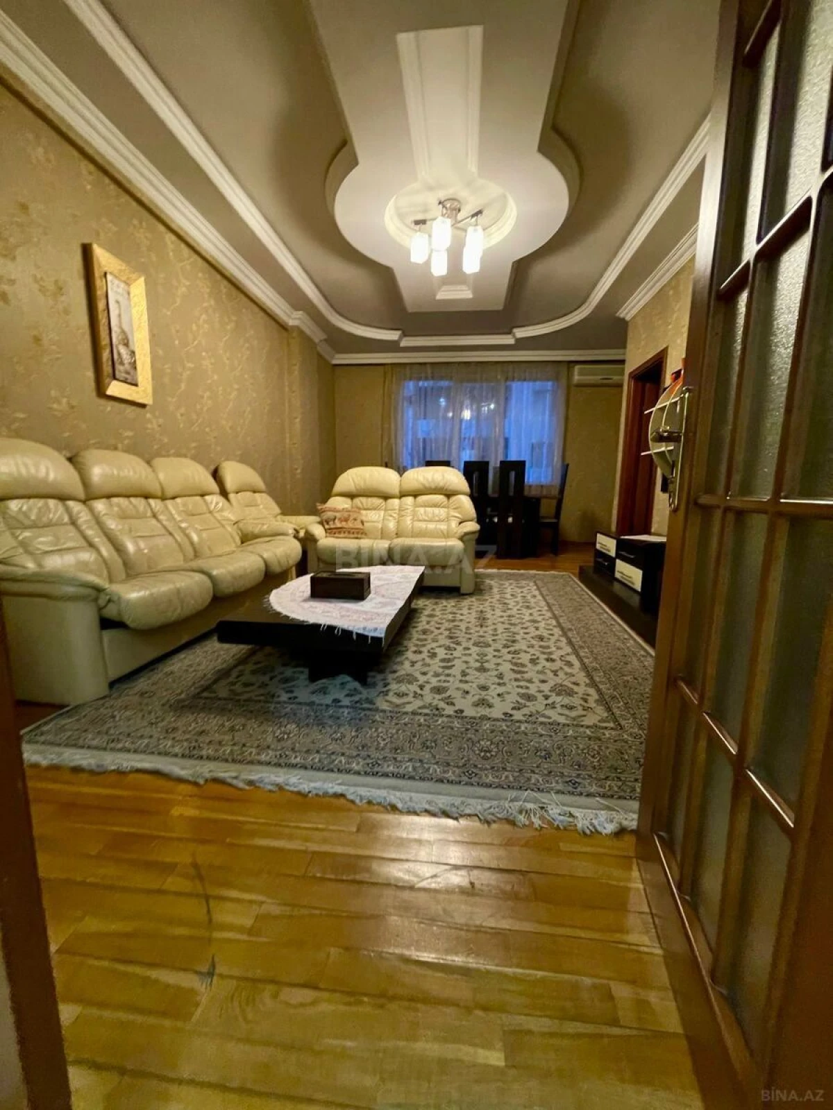 Kirayə verilir 3 otaqlı mənzil 100 m²