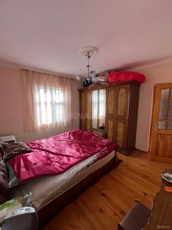 Satılır 3 otaqlı həyət evi 145 m²