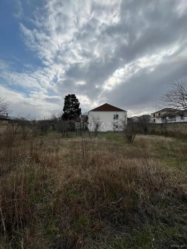 Satılır 3 otaqlı həyət evi 145 m²