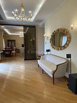 Satılır 5 otaqlı mənzil 390 m² — Bakı 5 otaq 390.00 m²