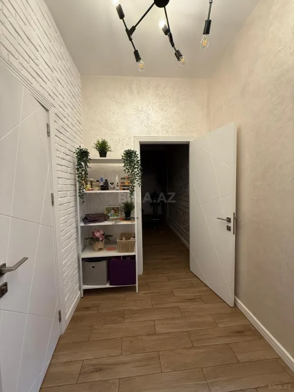 Satılır 2 otaqlı mənzil 80 m²