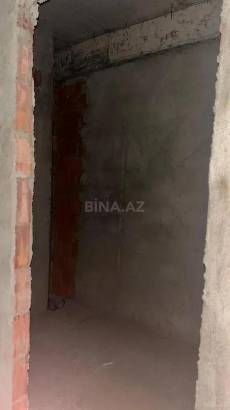 Satılır 2 otaqlı mənzil 84 m²