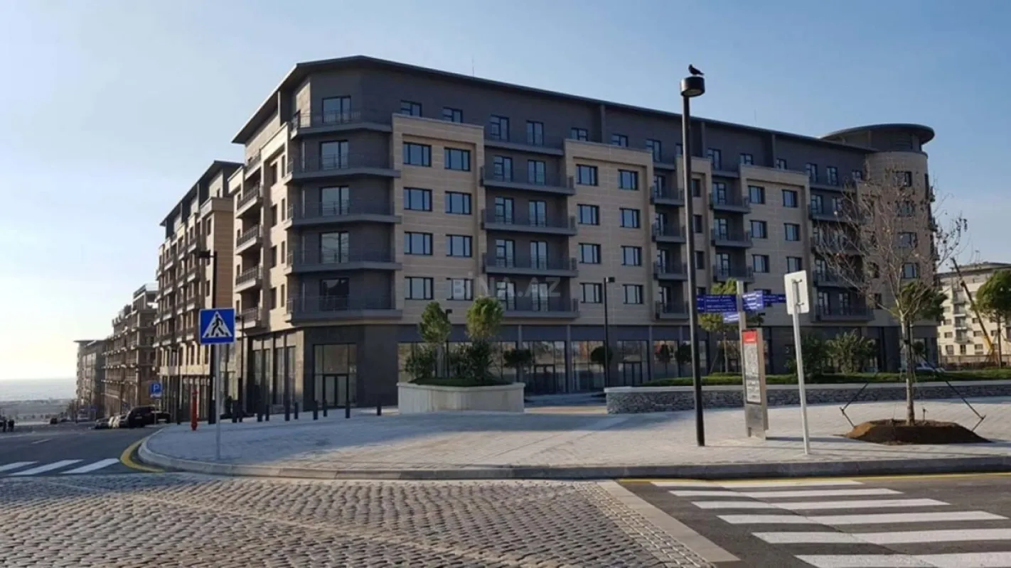 Satılır 3 otaqlı mənzil 128 m²