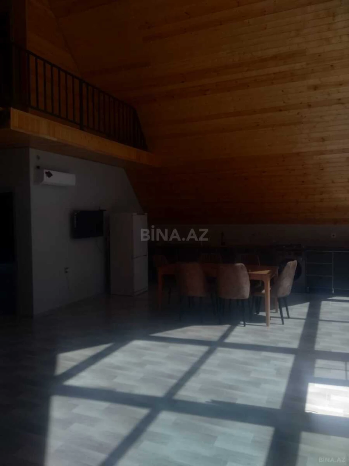 Satılır 4 otaqlı həyət evi 100 m²