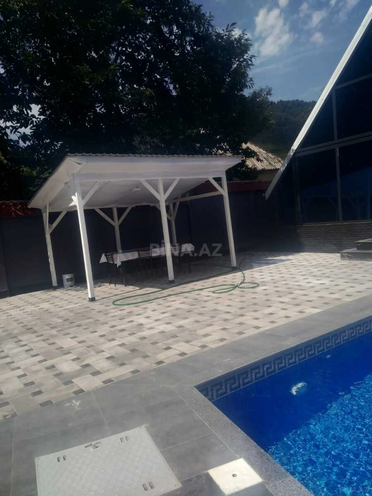 Satılır 4 otaqlı həyət evi 100 m²