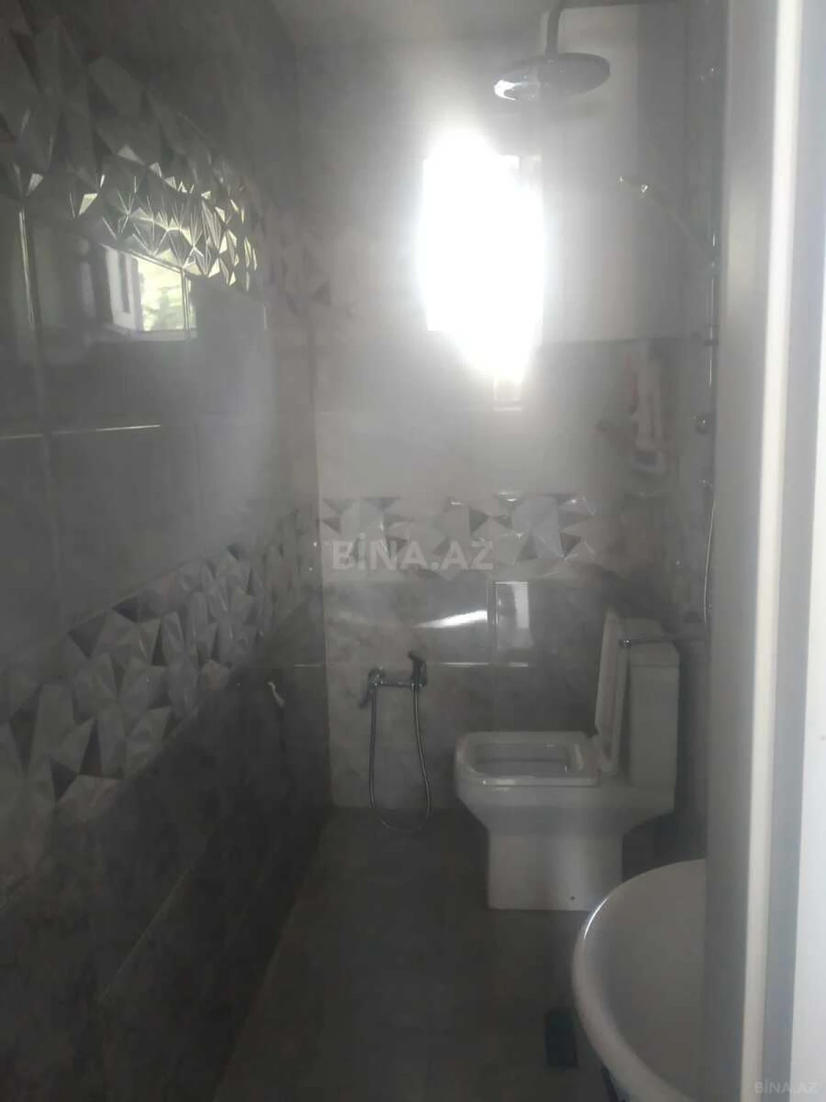 Satılır 4 otaqlı həyət evi 100 m²