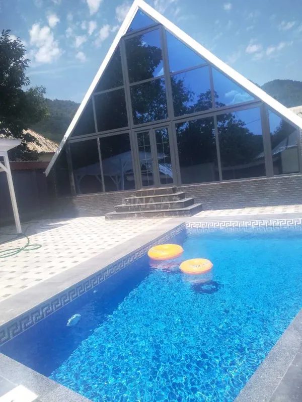 Satılır 4 otaqlı həyət evi 100 m²