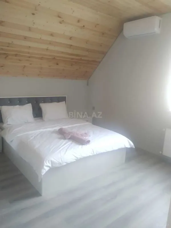 Satılır 4 otaqlı həyət evi 100 m²