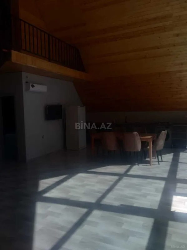 Satılır 4 otaqlı həyət evi 100 m²