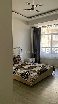 Kirayə verilir 2 otaqlı mənzil 70 m²