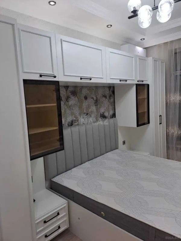 Kirayə verilir 2 otaqlı mənzil 65 m²