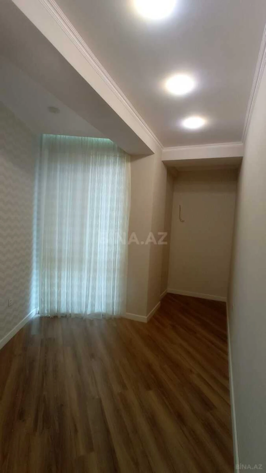 Kirayə verilir 3 otaqlı mənzil 98 m²