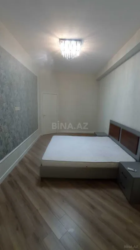 Kirayə verilir 3 otaqlı mənzil 98 m²