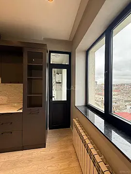 Satılır 3 otaqlı mənzil 78 m²