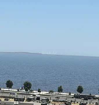 Satılır 3 otaqlı mənzil 157 m²