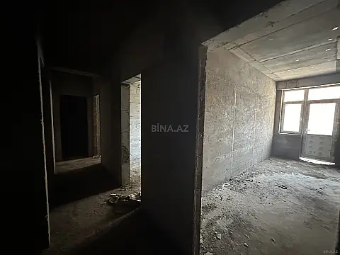 Satılır 3 otaqlı mənzil 157 m²