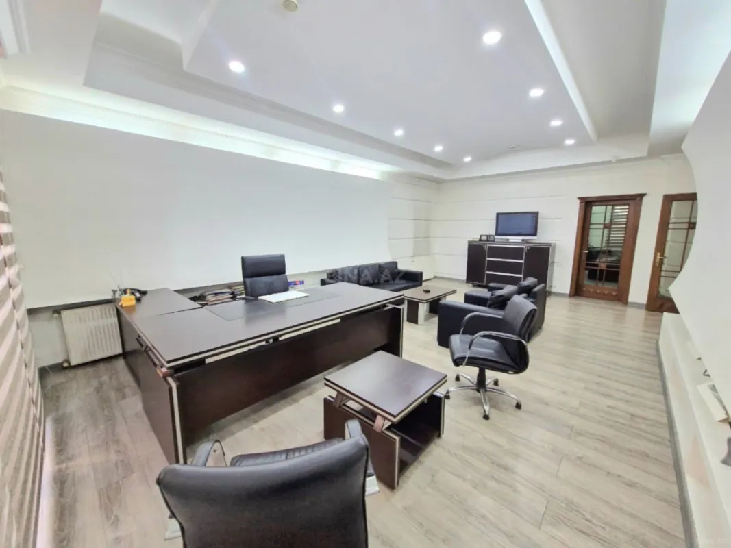 Kirayə verilir 6 otaqlı ofis 350 m²