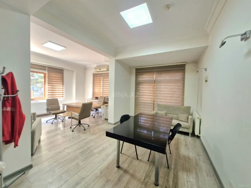 Kirayə verilir 6 otaqlı ofis 350 m²