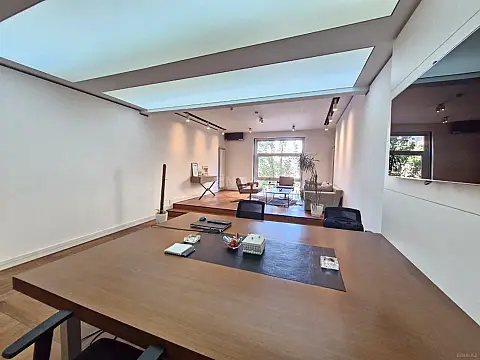 Kirayə verilir 6 otaqlı ofis 350 m²