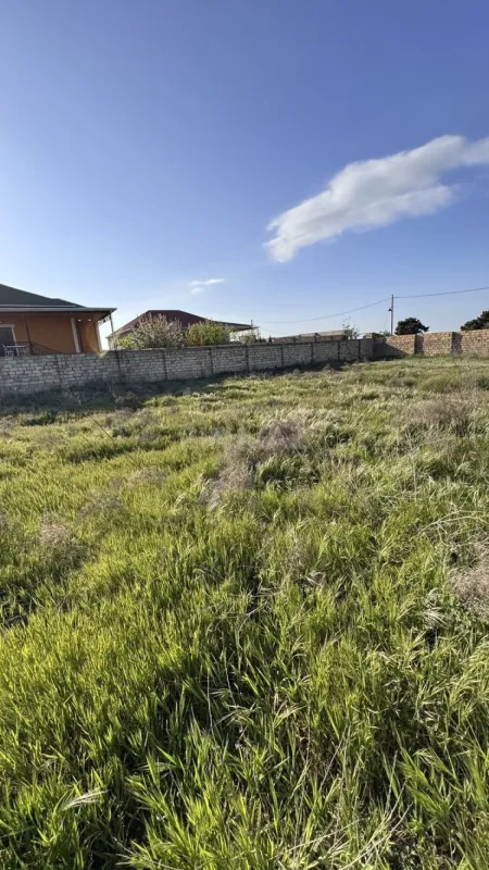 Satılır torpaq sahəsi 10 m²