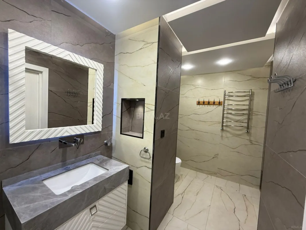 Satılır 3 otaqlı mənzil 93.7 m²