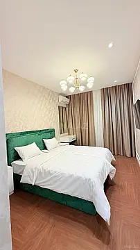 Kirayə verilir 3 otaqlı mənzil 145 m²