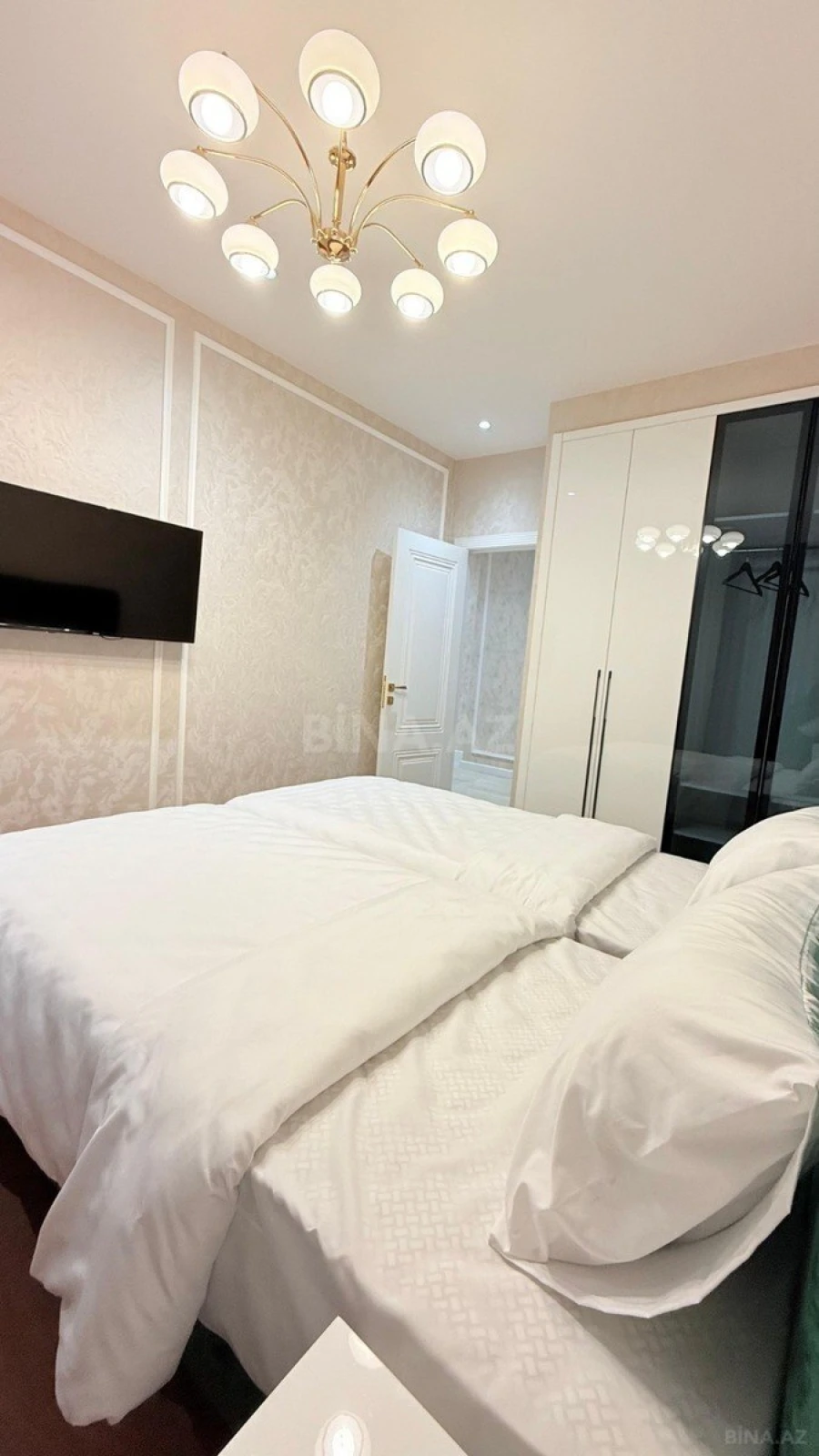 Kirayə verilir 3 otaqlı mənzil 145 m²