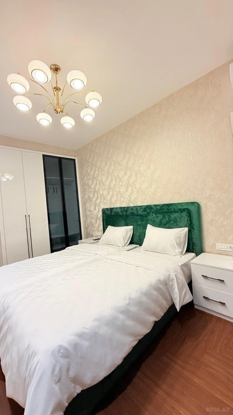 Kirayə verilir 3 otaqlı mənzil 145 m²
