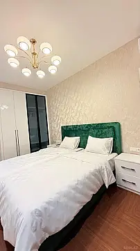Kirayə verilir 3 otaqlı mənzil 145 m²