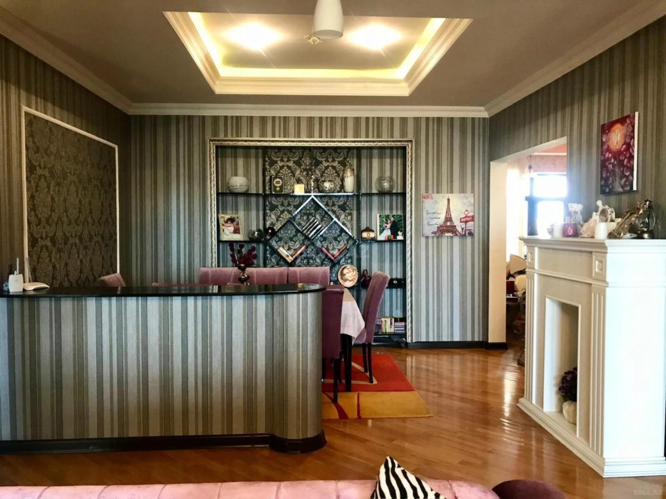 Satılır 3 otaqlı mənzil 130 m²