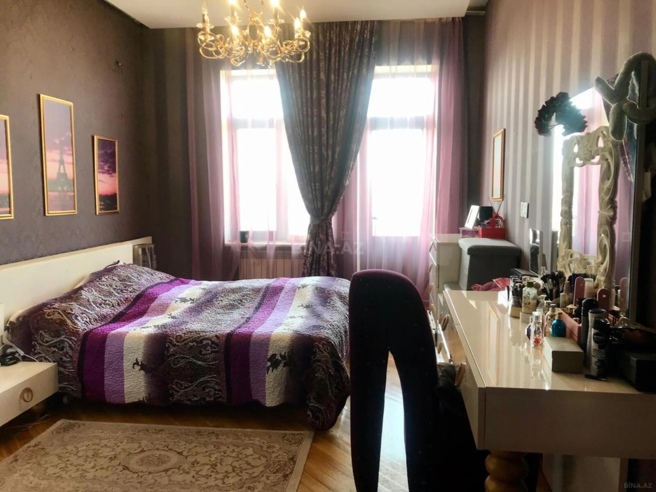 Satılır 3 otaqlı mənzil 130 m²