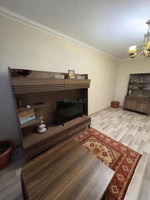 Satılır 2 otaqlı mənzil 65 m²