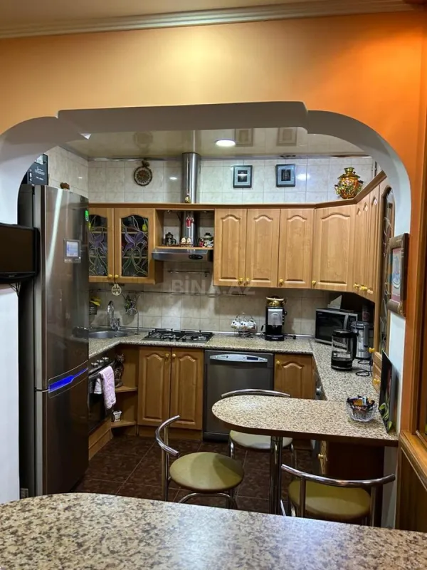 Satılır 3 otaqlı mənzil 90 m²