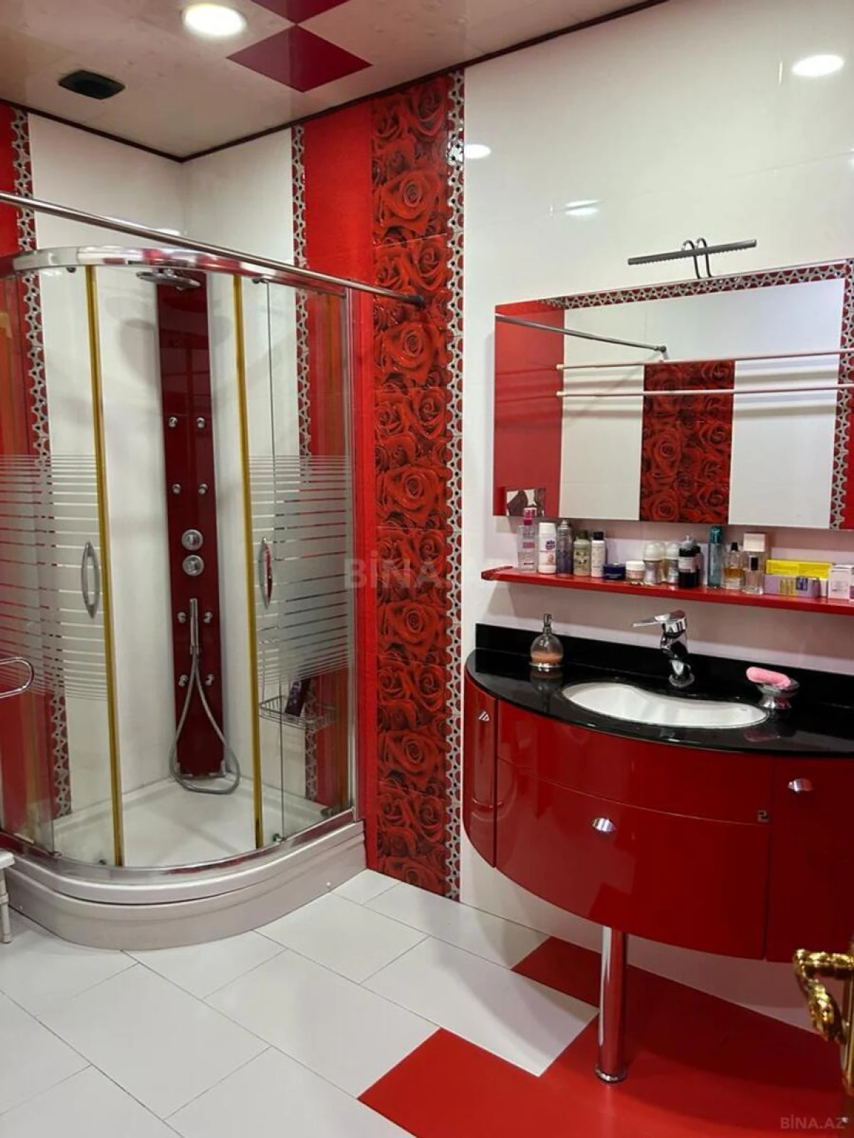 Satılır 3 otaqlı mənzil 90 m²