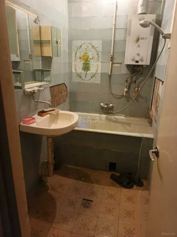 Satılır 2 otaqlı mənzil 65 m²