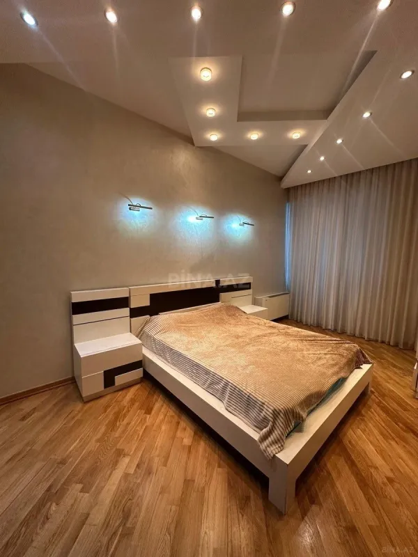 Kirayə verilir 3 otaqlı mənzil 160 m²