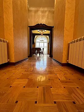 Satılır 7 otaqlı həyət evi 550 m²