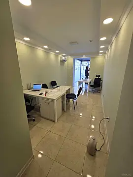 Kirayə verilir obyekt 60 m²