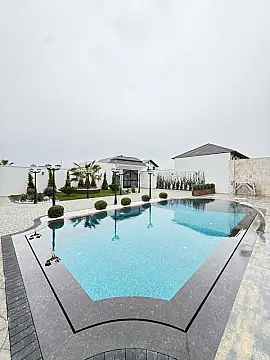 Satılır 4 otaqlı həyət evi 220 m²