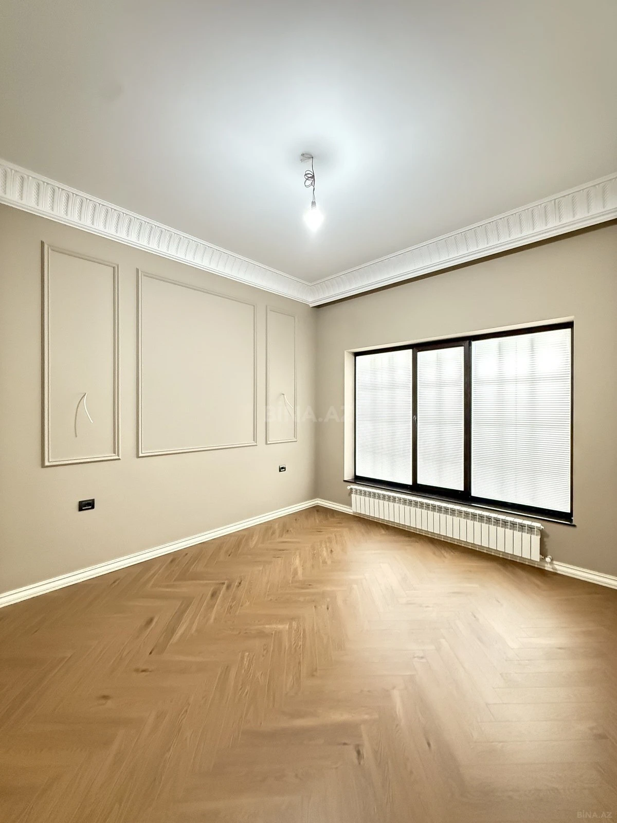 Satılır 4 otaqlı həyət evi 220 m²