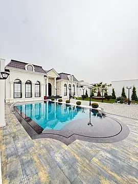 Satılır 4 otaqlı həyət evi 220 m²