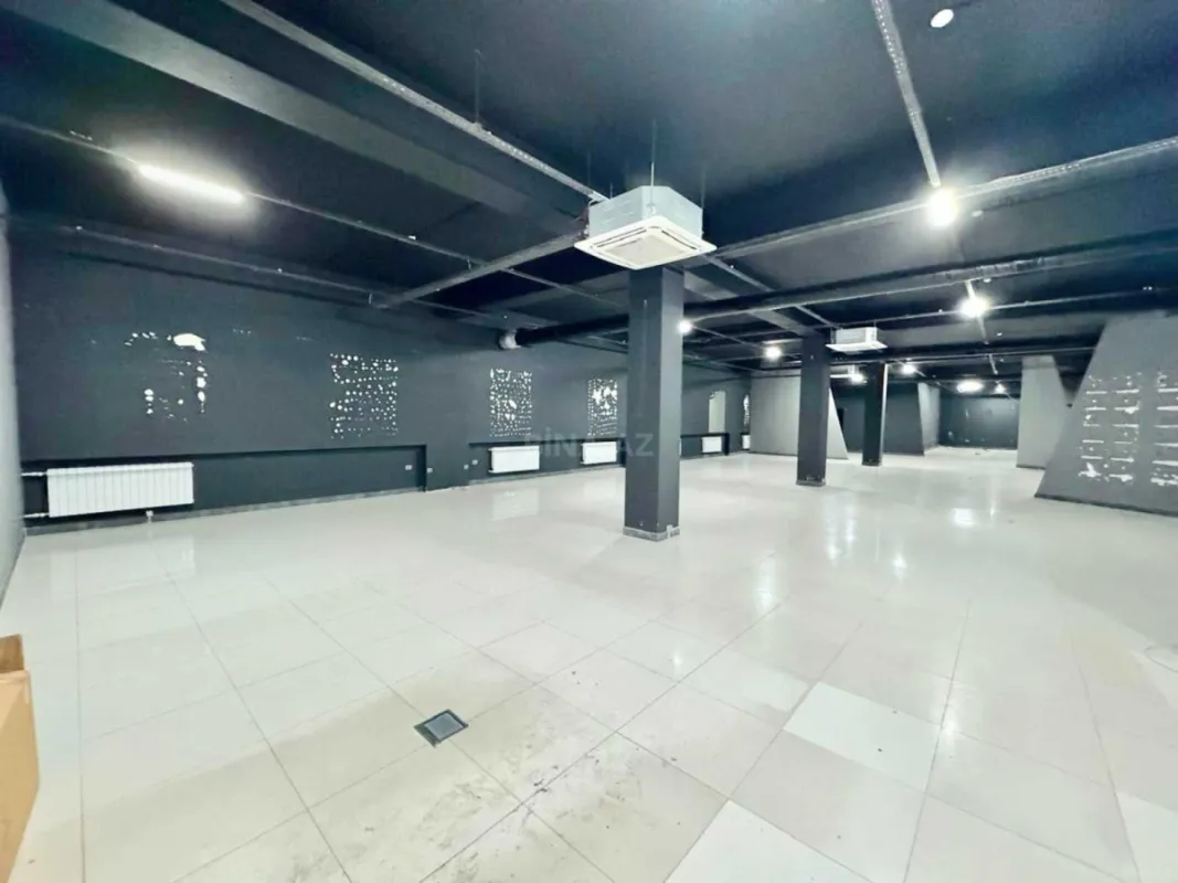 Kirayə verilir obyekt 600 m²