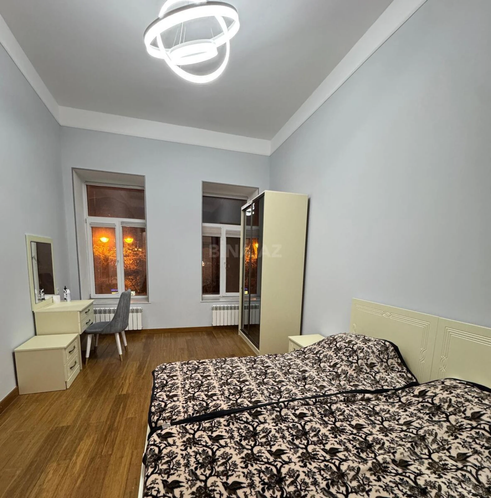Kirayə verilir 2 otaqlı mənzil 80 m²