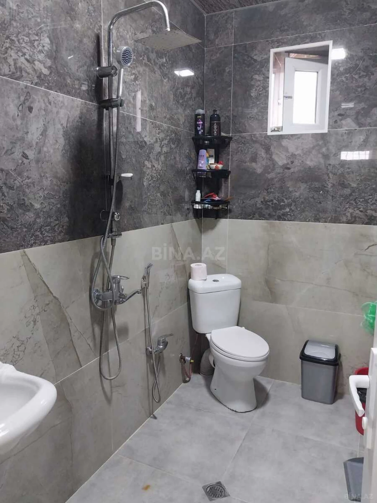 Satılır 3 otaqlı həyət evi 100 m²