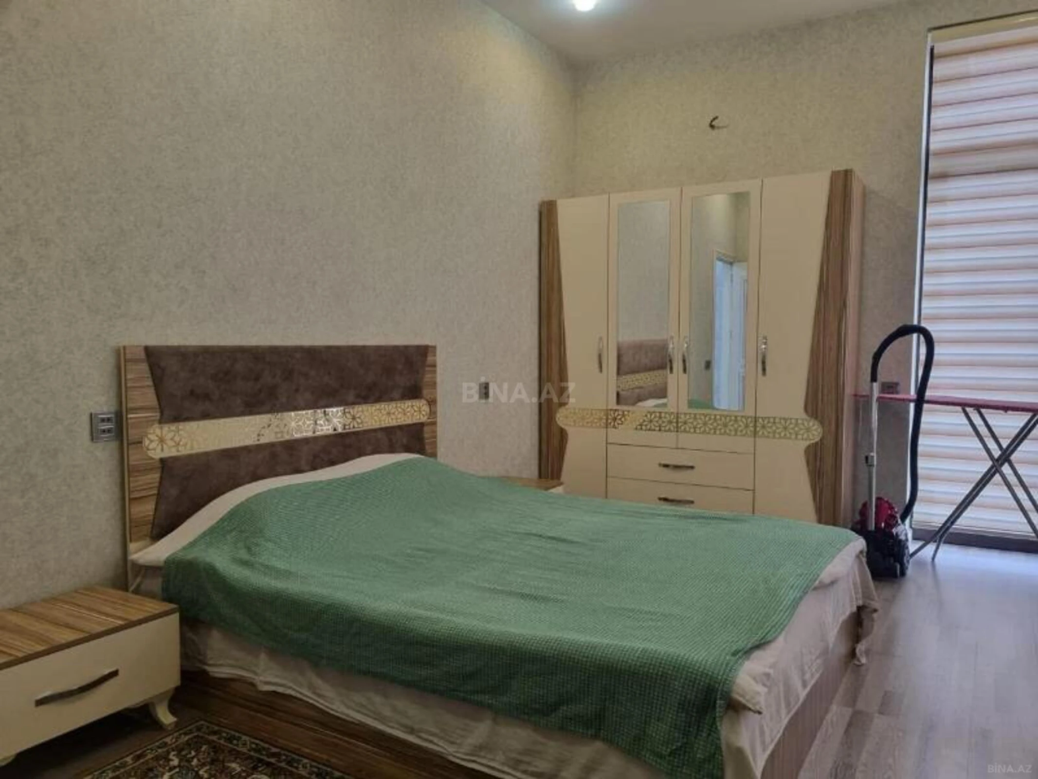 Kirayə verilir 2 otaqlı mənzil 70 m²