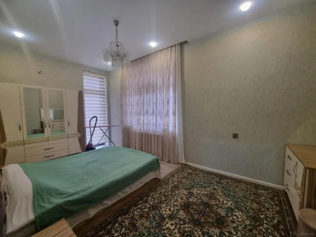 Kirayə verilir 2 otaqlı mənzil 70 m²