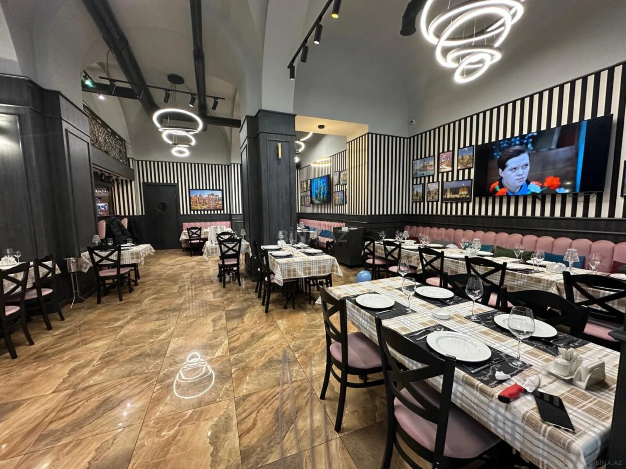 Satılır obyekt 235 m²